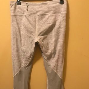 Lululemon pace rival crop